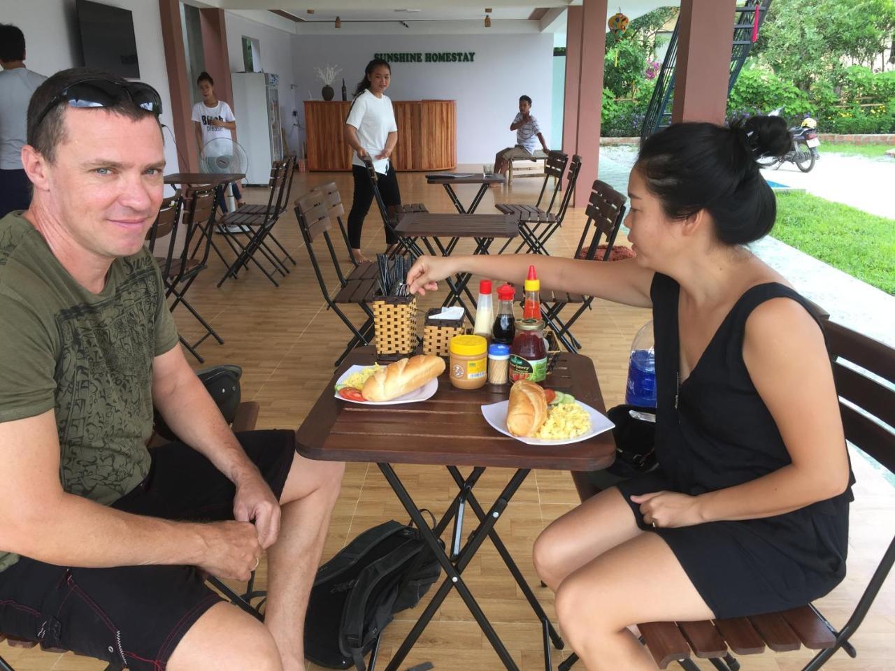 Sunshine Homestay Phong Nha Luaran gambar