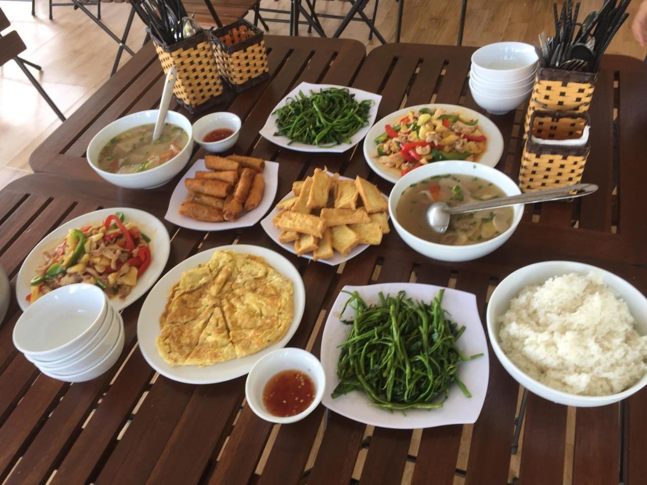 Sunshine Homestay Phong Nha Luaran gambar